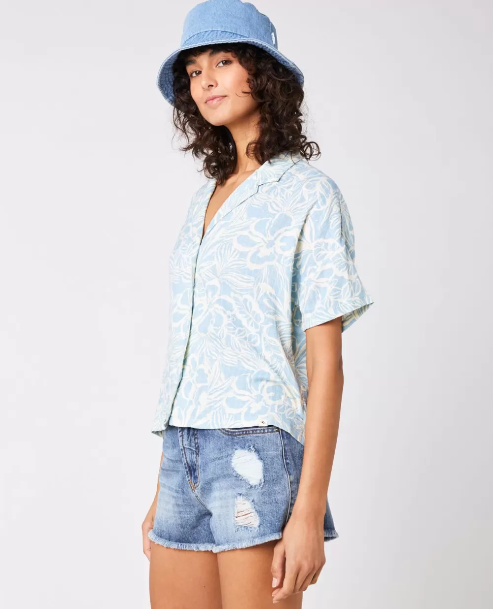 Rip Curl VESTUÁRIO | Camisas e tops>Camisola De Licra Day Break De Manga Curta Para Rapariga Blue/White